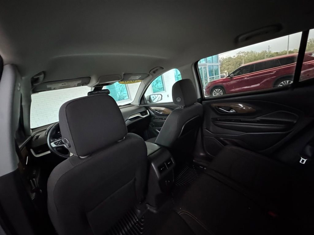 Used 2020 GMC Terrain SLE FWD image 22