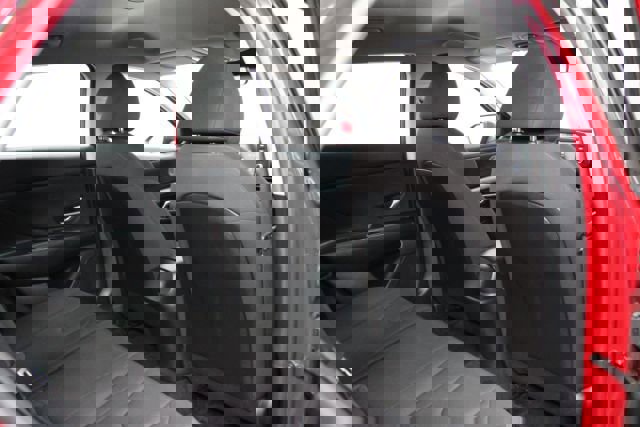 Used 2023 Hyundai Elantra Blue FWD image 25