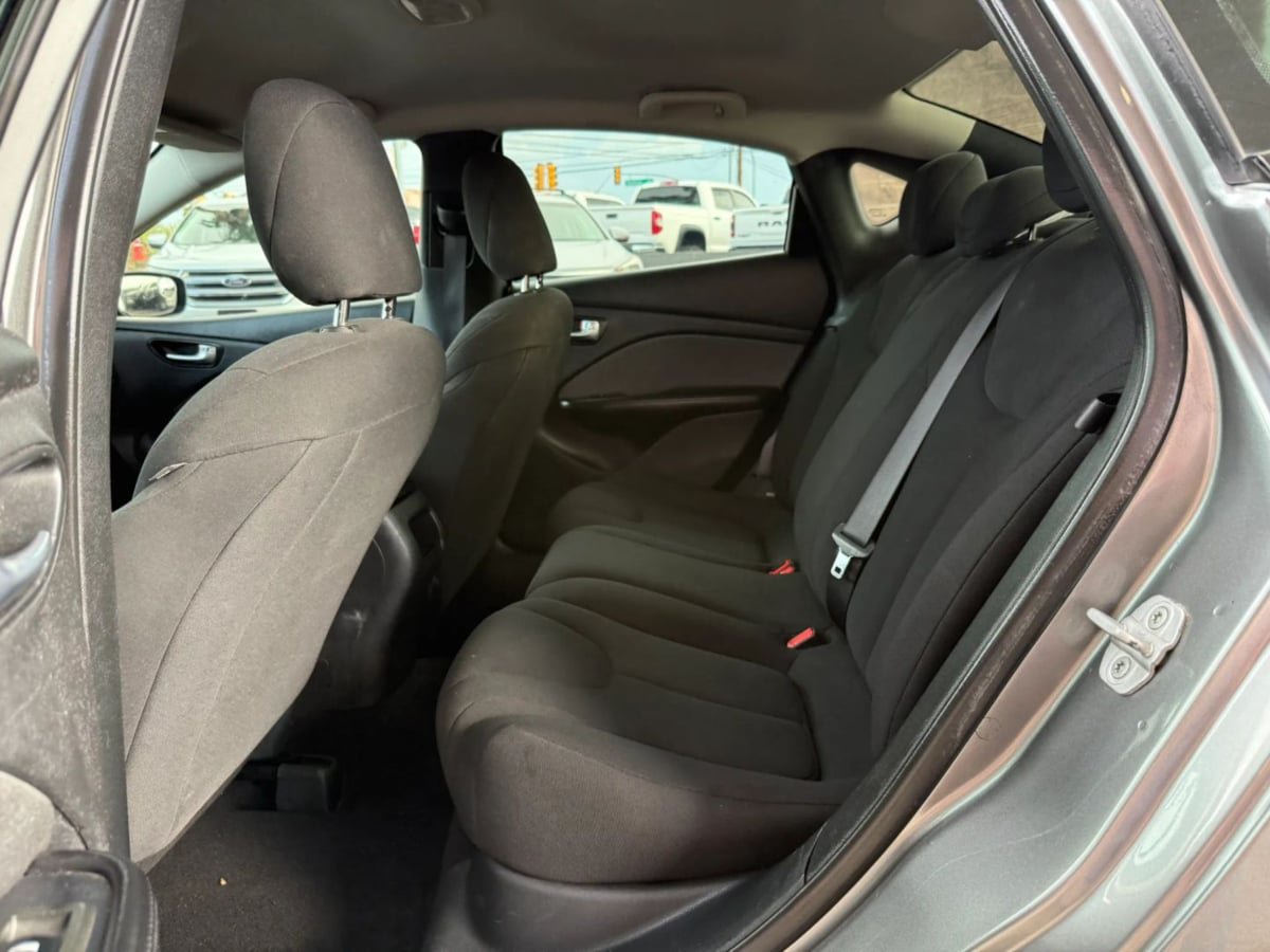 Used 2013 Dodge Dart SE w/ Value Group FWD image 40