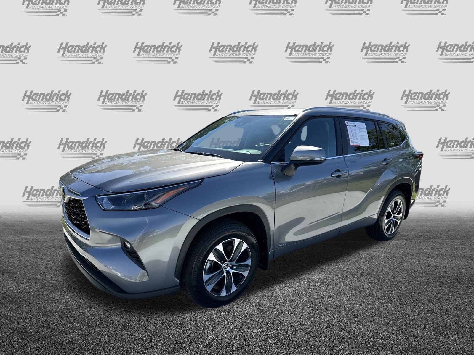 Certified 2026 Toyota Highlander XLE image 5