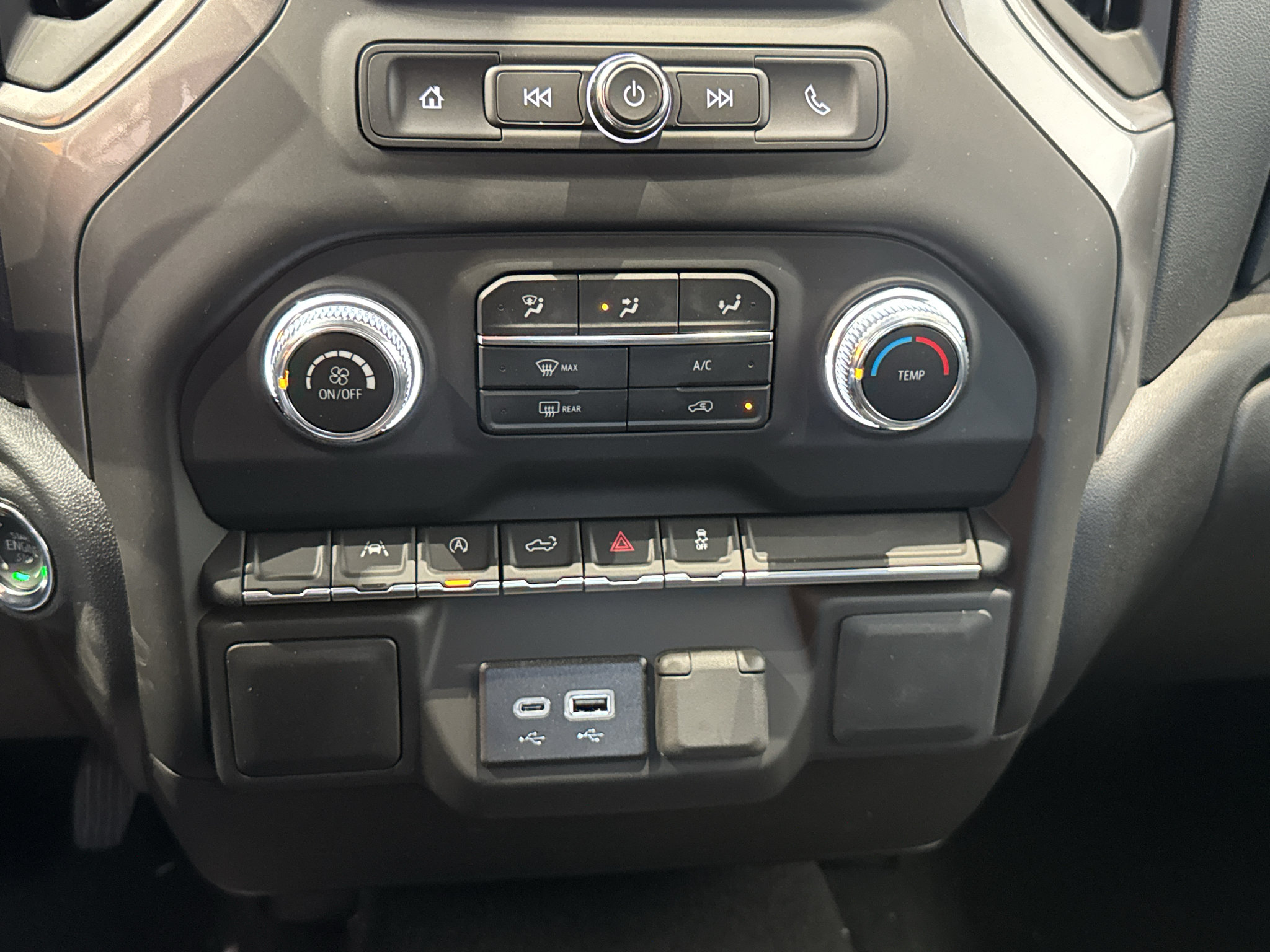 New 2026 GMC Sierra 1500 Pro w/ Graphite Edition AWD/4WD image 28