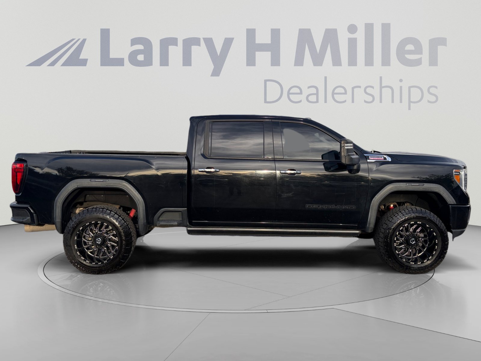 Used 2021 GMC Sierra 2500 Denali w/ Denali Ultimate Package AWD/4WD image 6