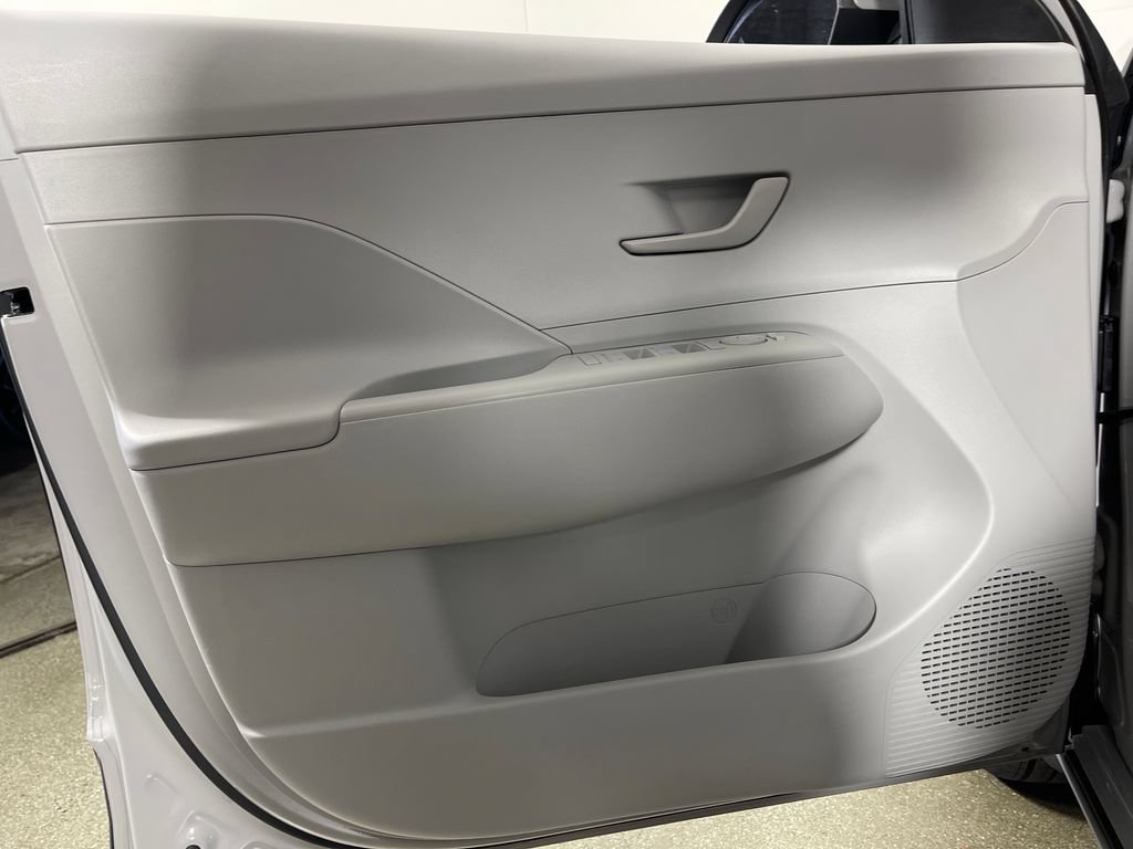 Certified 2024 Hyundai Kona SEL FWD image 19