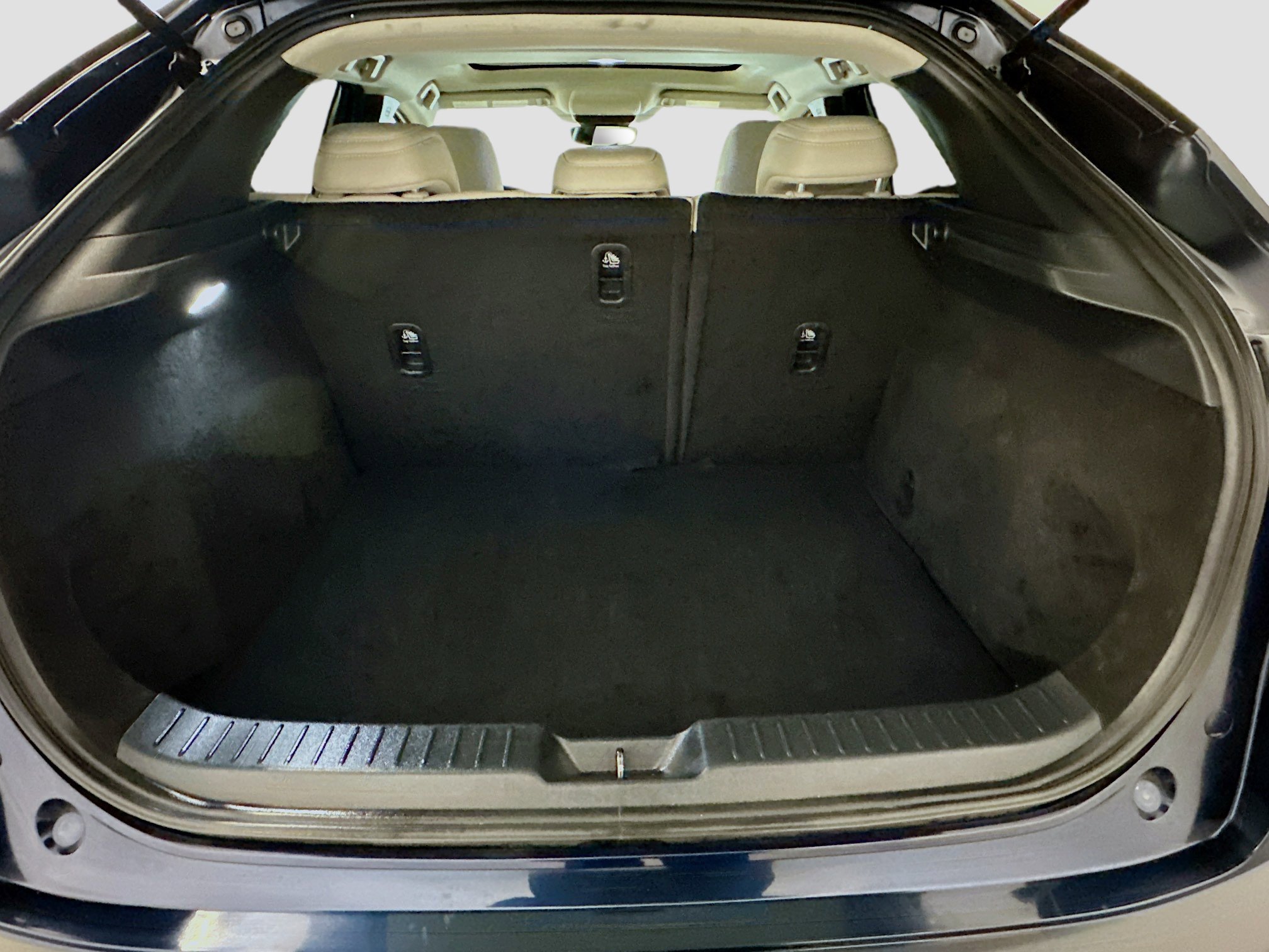 Used 2025 MAZDA CX-30 AWD 2.5 S w/ Preferred Package image 31