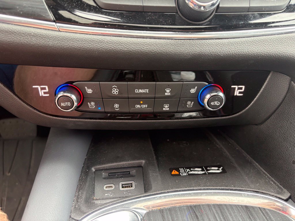 Used 2023 Buick Enclave Premium w/ Experience Buick Package FWD image 20