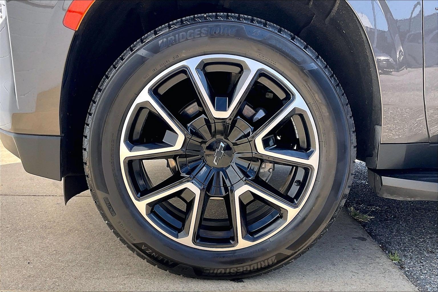 Used 2021 Chevrolet Tahoe RST AWD/4WD image 11