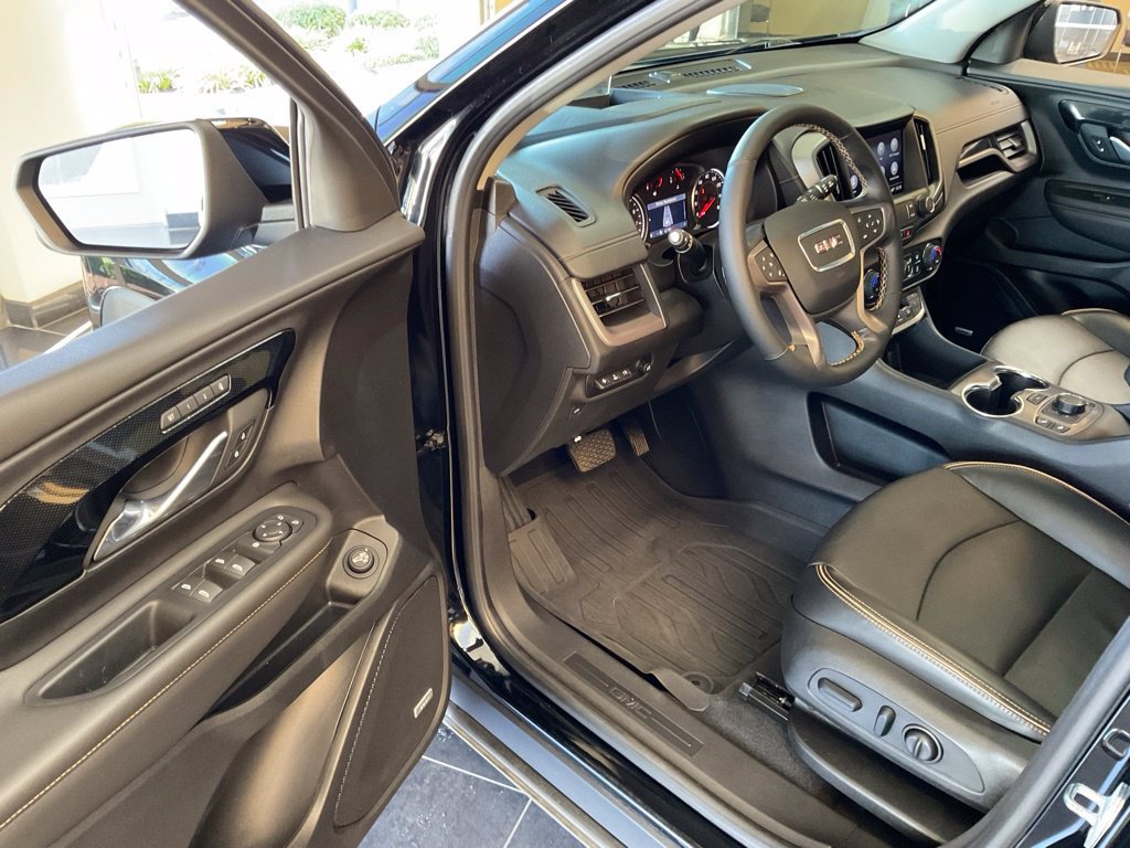 Used 2023 GMC Terrain AT4 w/ Infotainment Package II AWD/4WD image 10