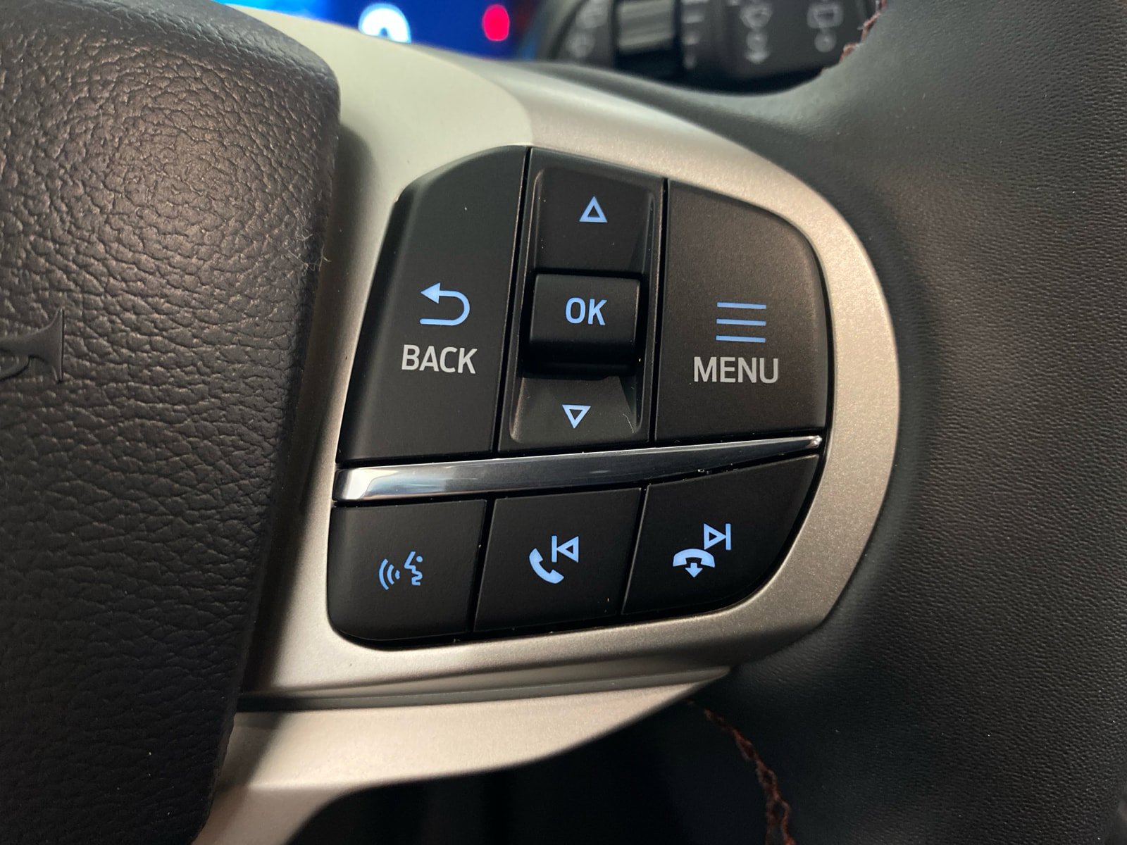 New 2026 Ford Explorer Active AWD/4WD image 51