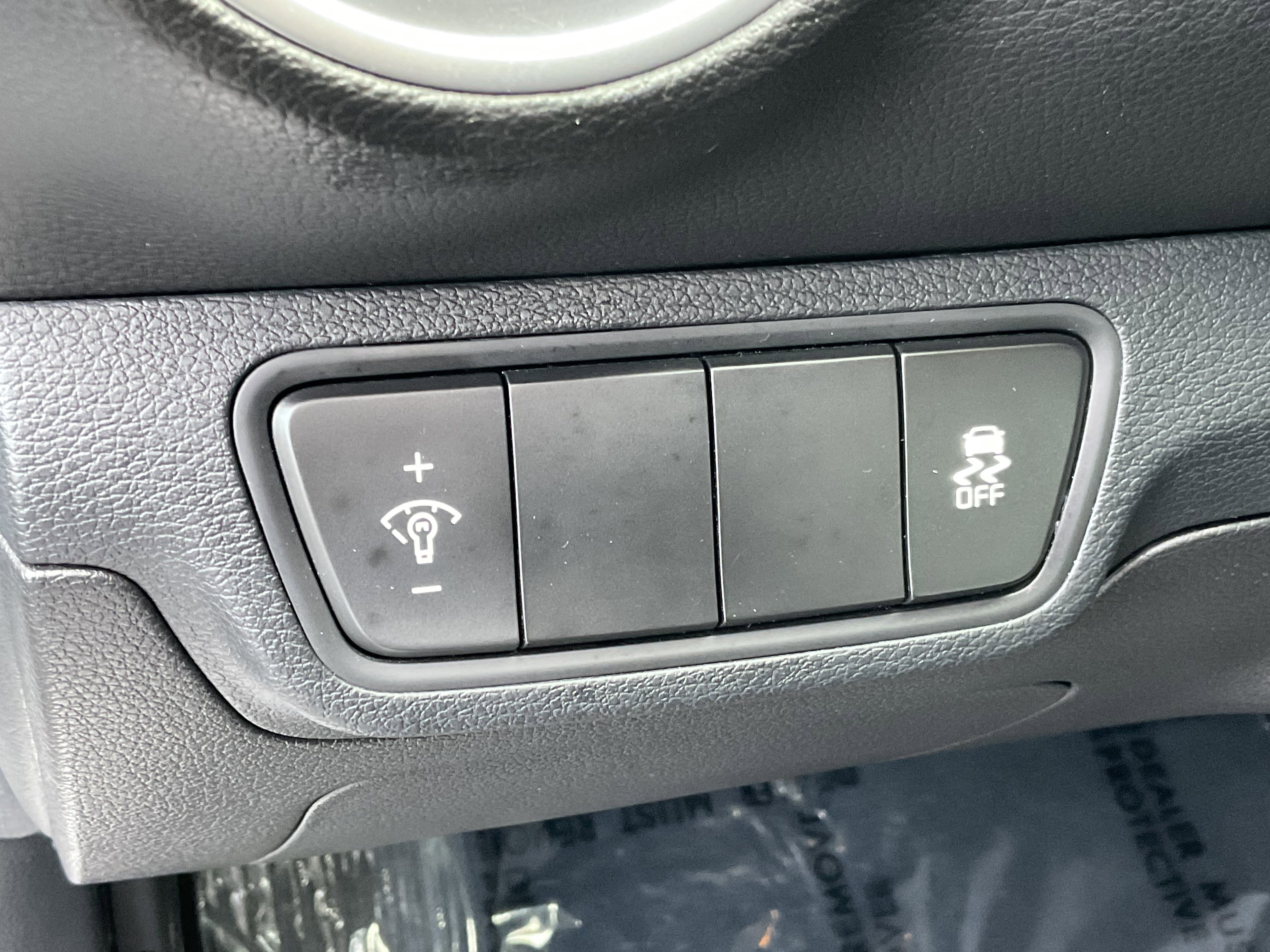 Used 2024 Kia Forte LXS FWD image 26