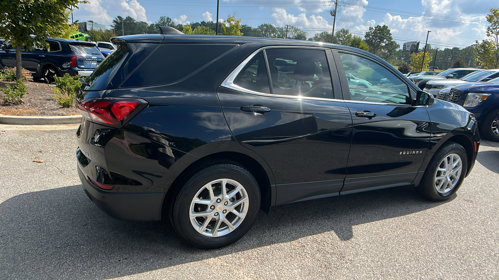 Used 2024 Chevrolet Equinox LT image 8