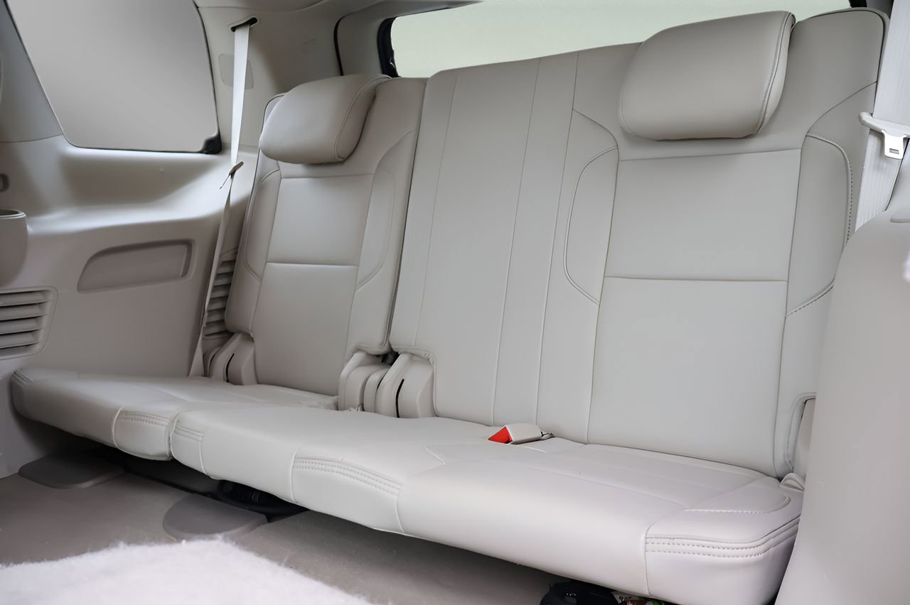 Used 2019 GMC Yukon Denali w/ Denali Ultimate Package RWD image 12