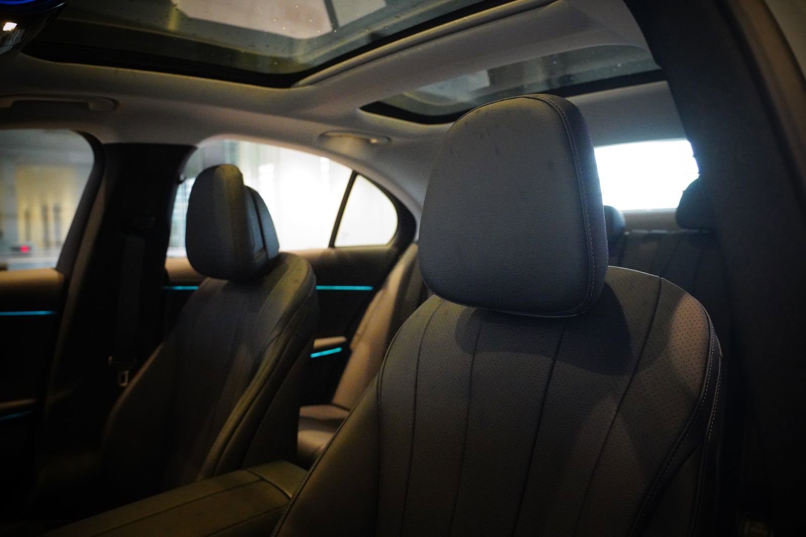 New 2026 Mercedes-Benz E 350 4MATIC Sedan image 15