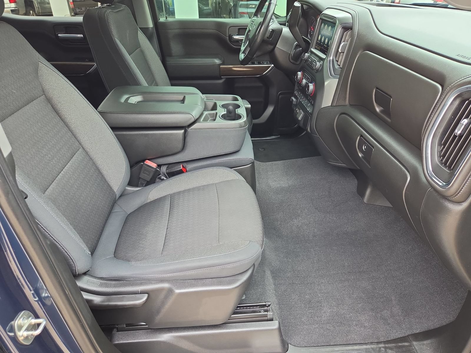 Used 2019 Chevrolet Silverado 1500 RST AWD/4WD image 26