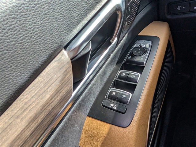 Used 2022 Kia Telluride SX w/ Towing Package image 33