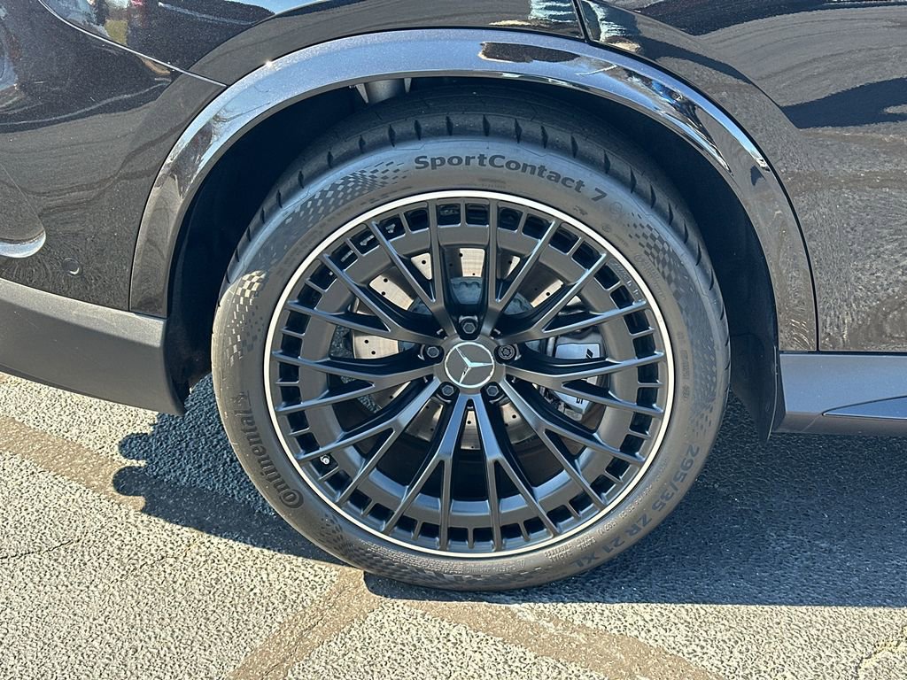 Certified 2025 Mercedes-Benz GLC 43 AMG 4MATIC image 19