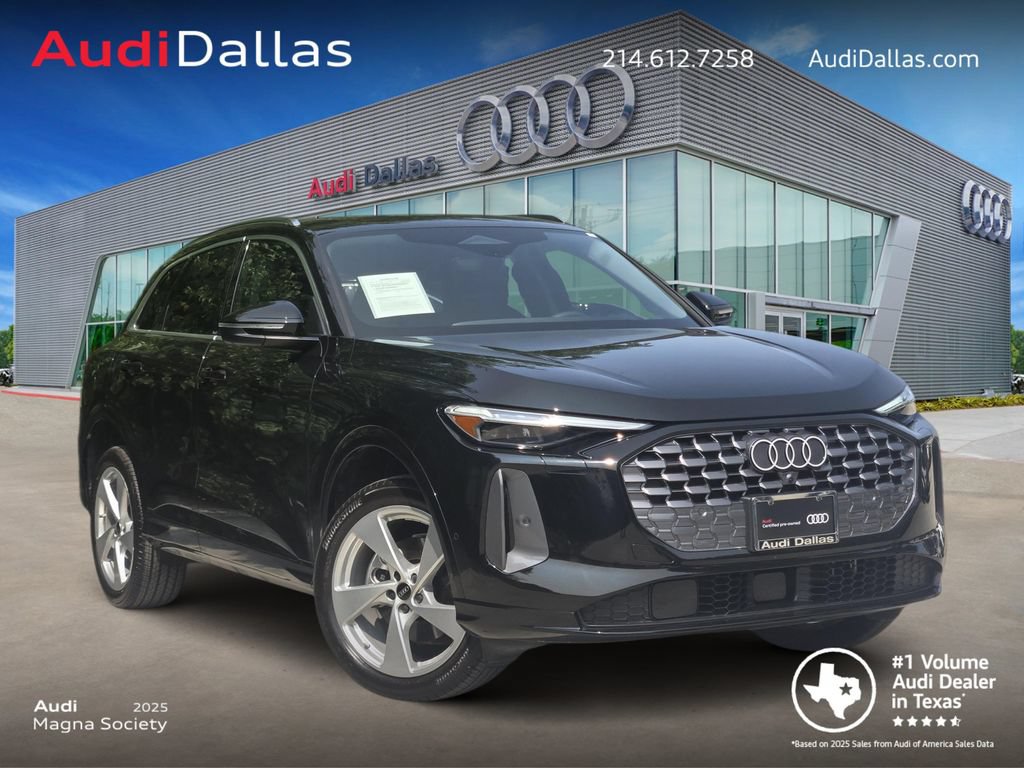 Certified 2025 Audi Q5 Premium Plus w/ Premium Plus AWD/4WD image 1
