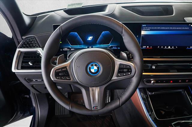 New 2026 BMW X5 xDrive50e image 13