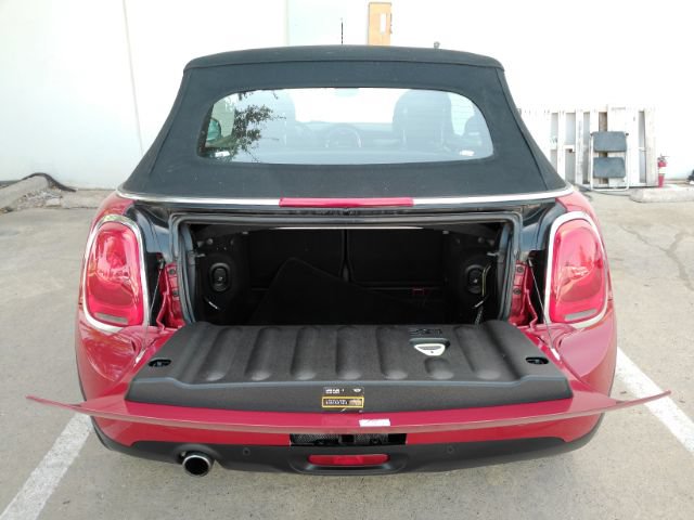 Used 2018 MINI Cooper Convertible FWD image 23