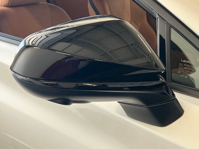Used 2024 Lexus RZ 300e Premium w/ Accessory Package (Z1) FWD image 14