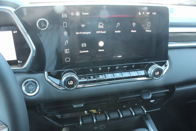 New 2026 GMC Canyon Elevation w/ Convenience Package image 32