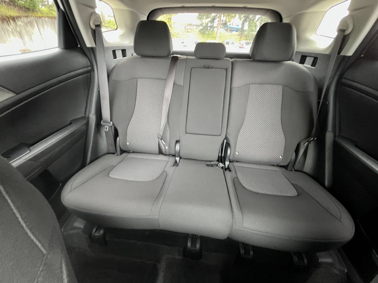 Used 2025 Kia Sportage LX FWD image 38