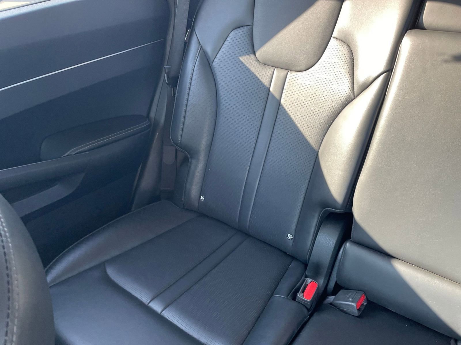 Used 2024 Kia Sorento S image 42