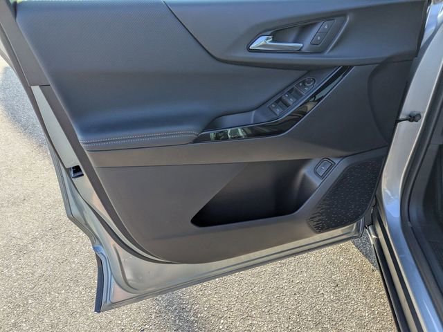 New 2026 Chevrolet Equinox LT w/ Convenience Package II image 9