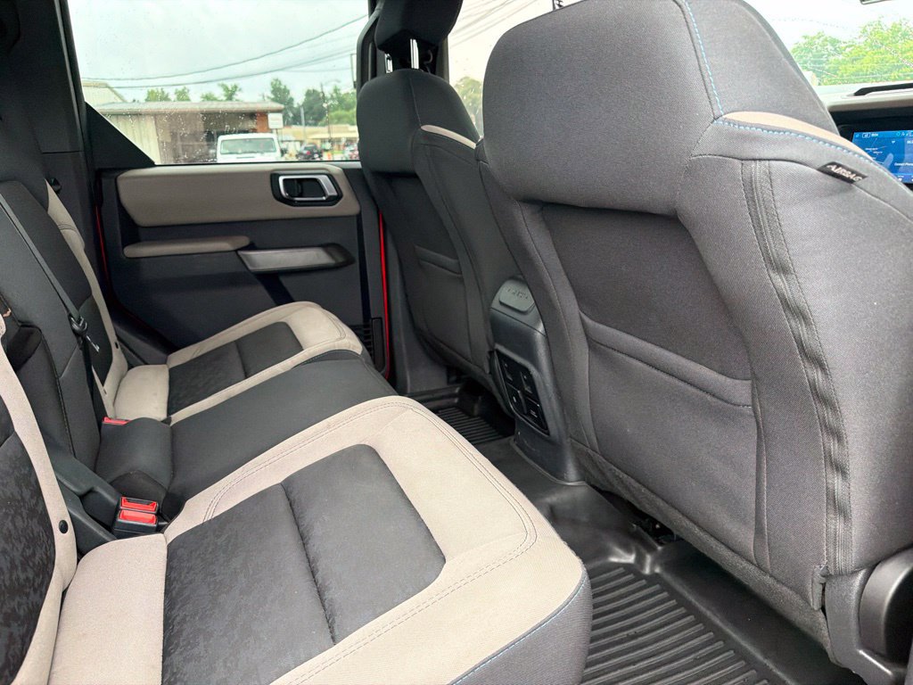Used 2022 Ford Bronco Wildtrak AWD/4WD image 14