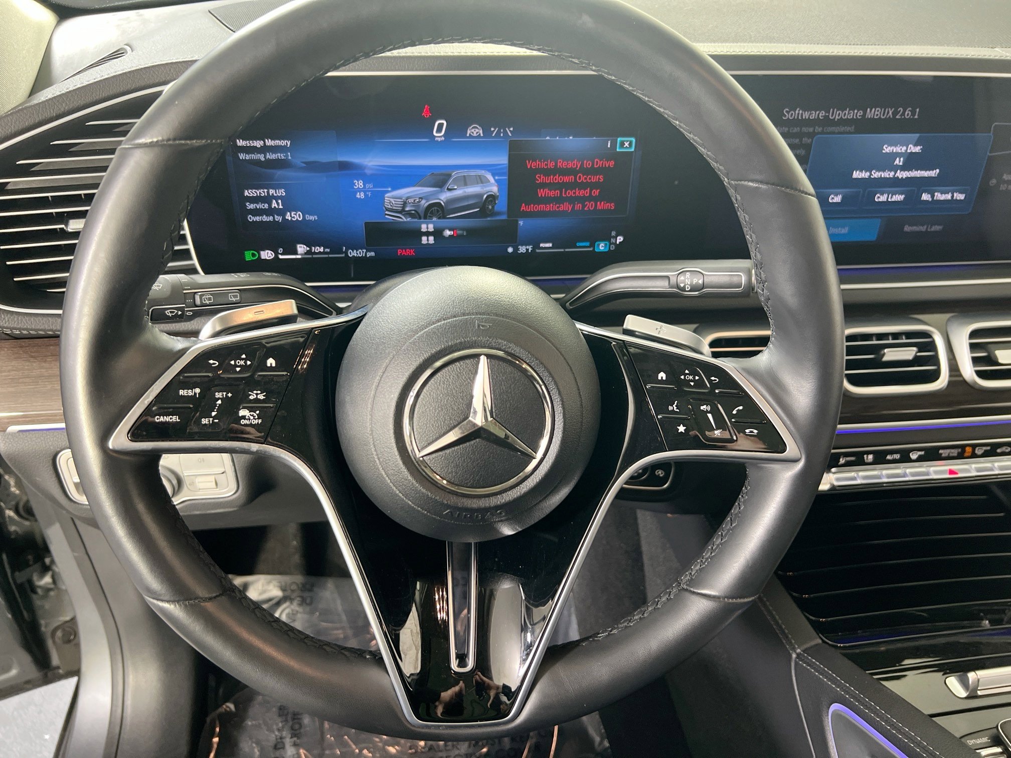 Used 2024 Mercedes-Benz GLS 450 4MATIC image 11