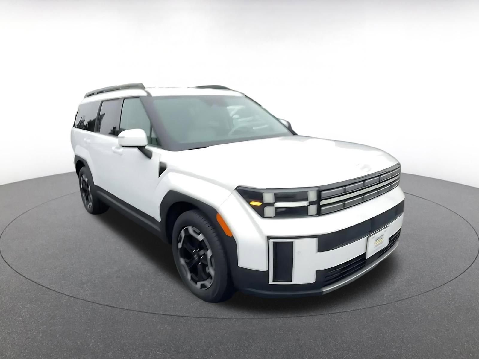 Used 2025 Hyundai Santa Fe SEL image 3