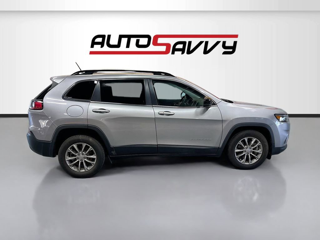 Used 2022 Jeep Cherokee Latitude Lux FWD image 8