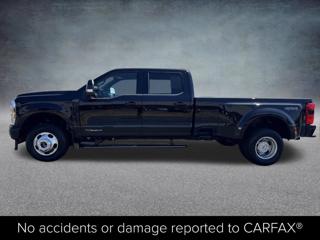 Used 2025 Ford F350 Platinum AWD/4WD image 3