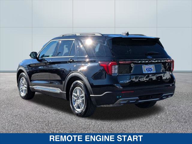 Certified 2025 Ford Explorer Active w/ Active Comfort Package image 3