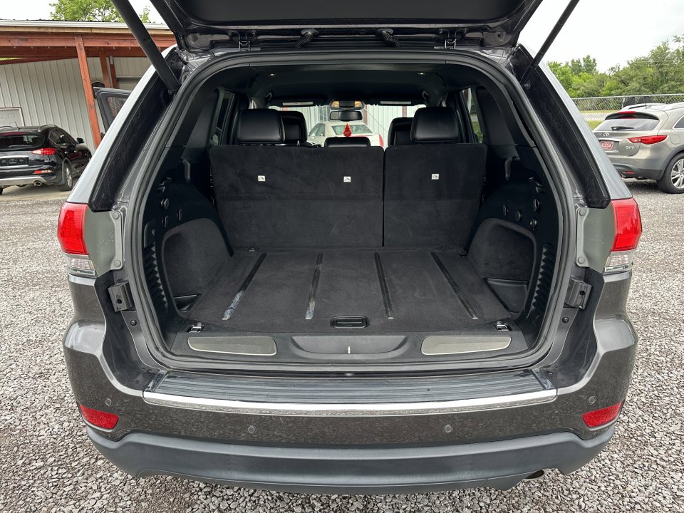Used 2016 Jeep Grand Cherokee Limited image 19