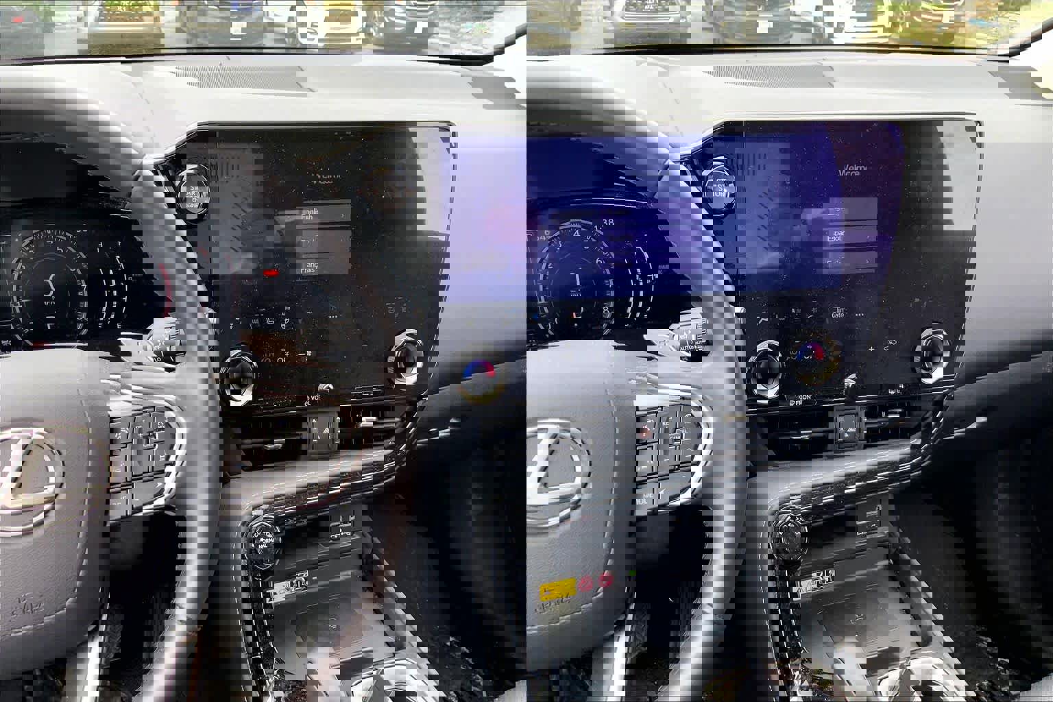 Used 2023 Lexus NX 350 AWD image 7