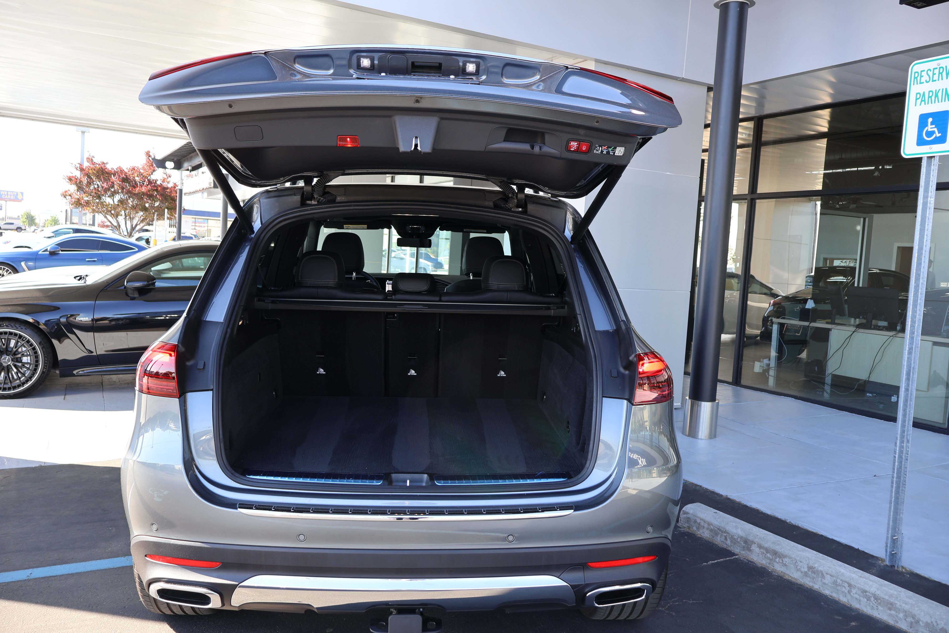 Certified 2025 Mercedes-Benz GLE 450e 4MATIC image 21
