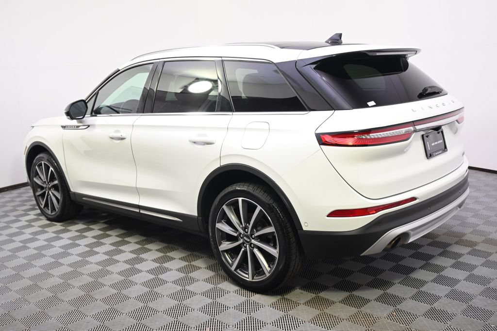 Used 2020 Lincoln Corsair Reserve w/ Equipment Group 201A AWD/4WD image 3