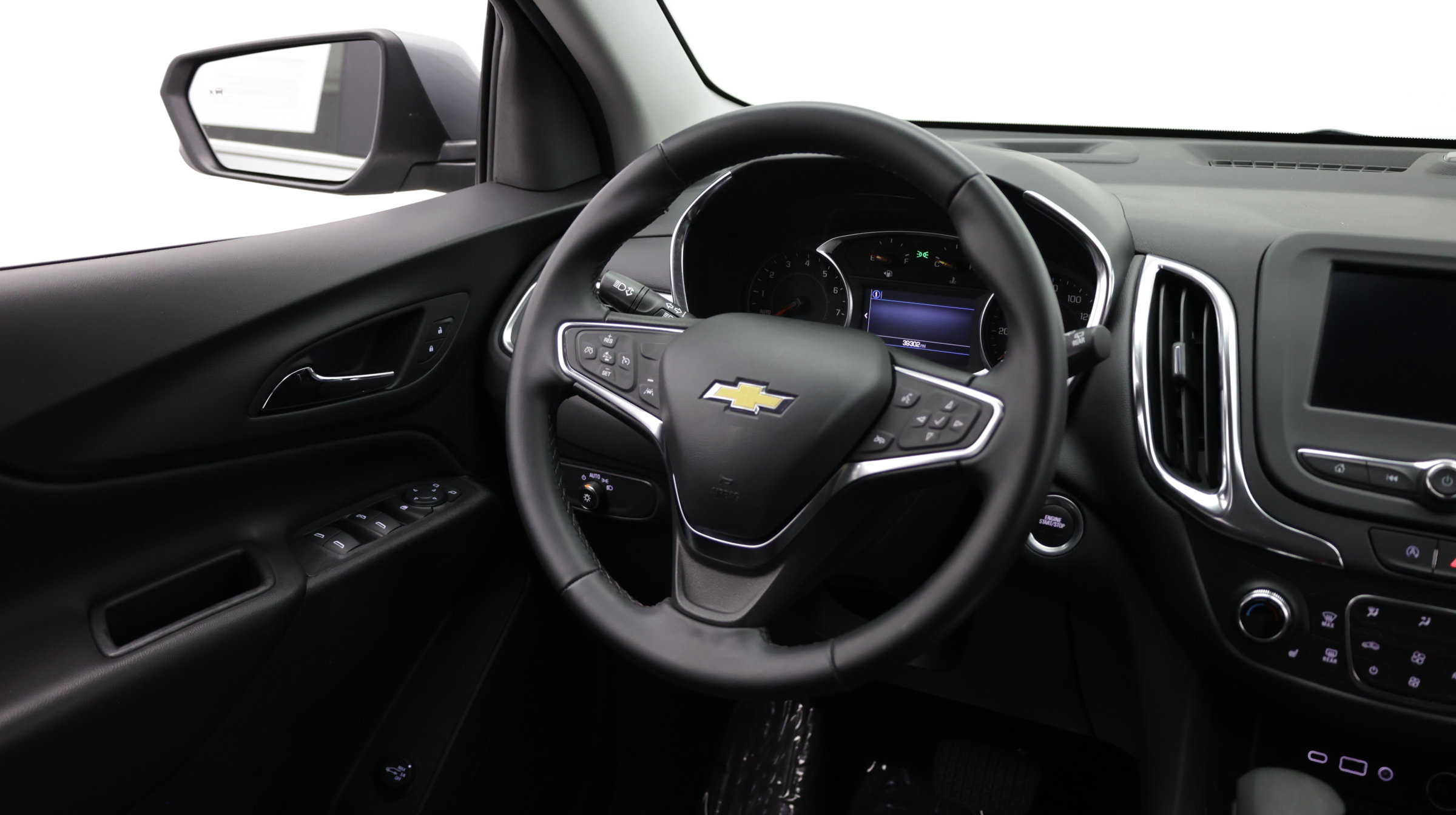 Used 2024 Chevrolet Equinox LT AWD/4WD image 31
