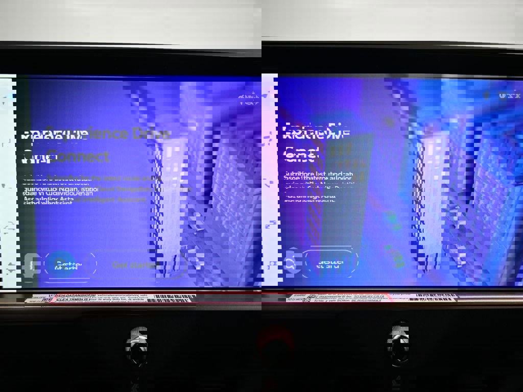 New 2025 Toyota Crown Signia image 11