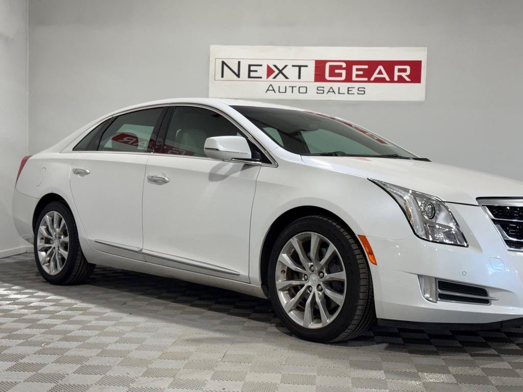 Used 2017 Cadillac XTS Premium Luxury AWD/4WD image 2