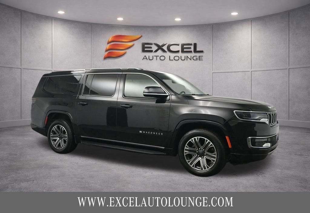 Used 2024 Jeep Wagoneer L Series II w/ Flexible Seating Group image 11