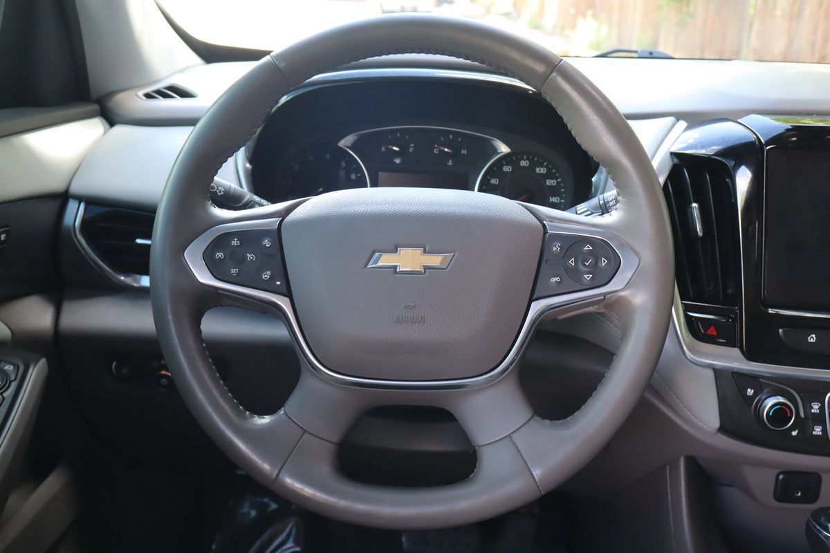 Used 2018 Chevrolet Traverse Premier AWD/4WD image 18