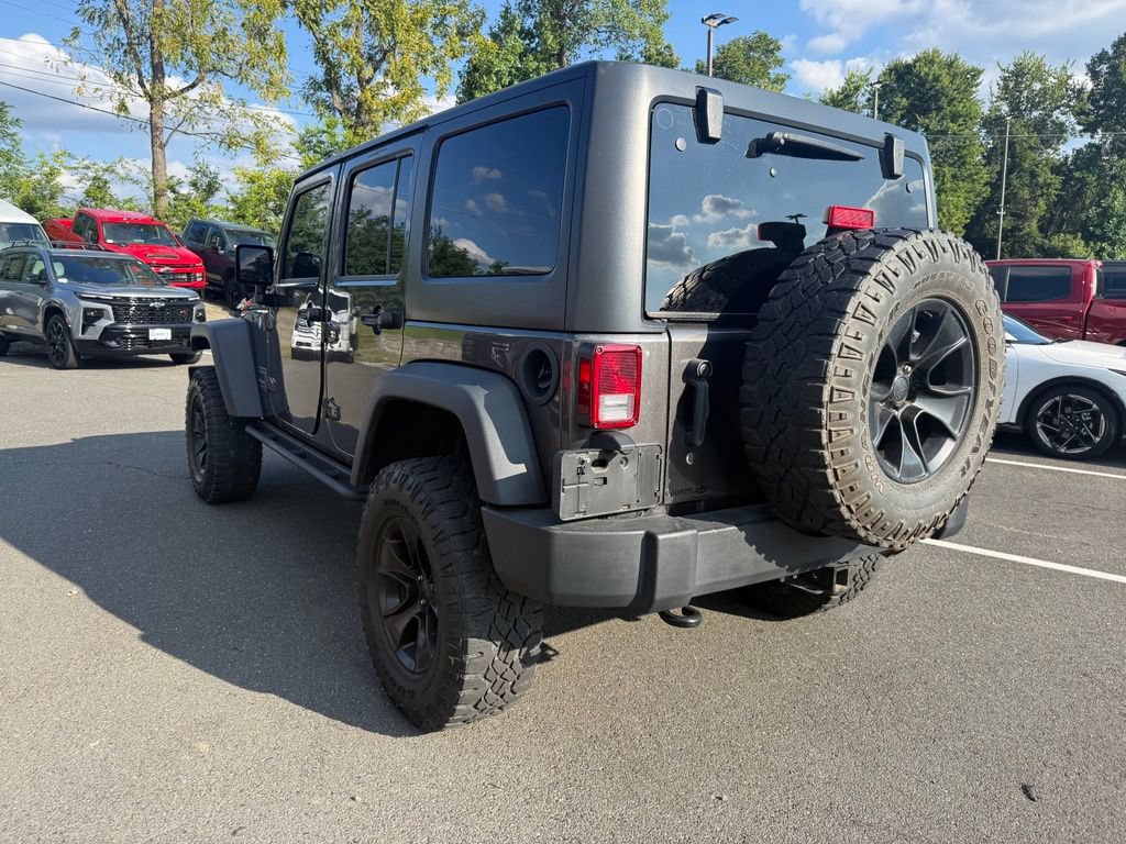 Used 2017 Jeep Wrangler Unlimited Rubicon w/ Connectivity Group AWD/4WD image 26