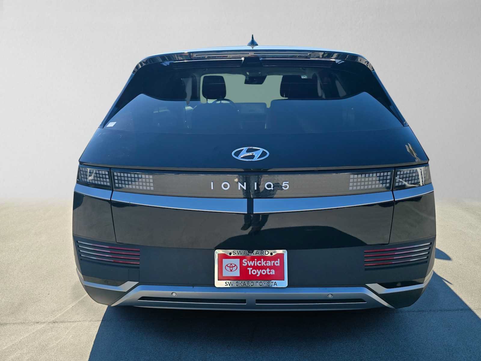 Used 2024 Hyundai Ioniq 5 SEL RWD image 4