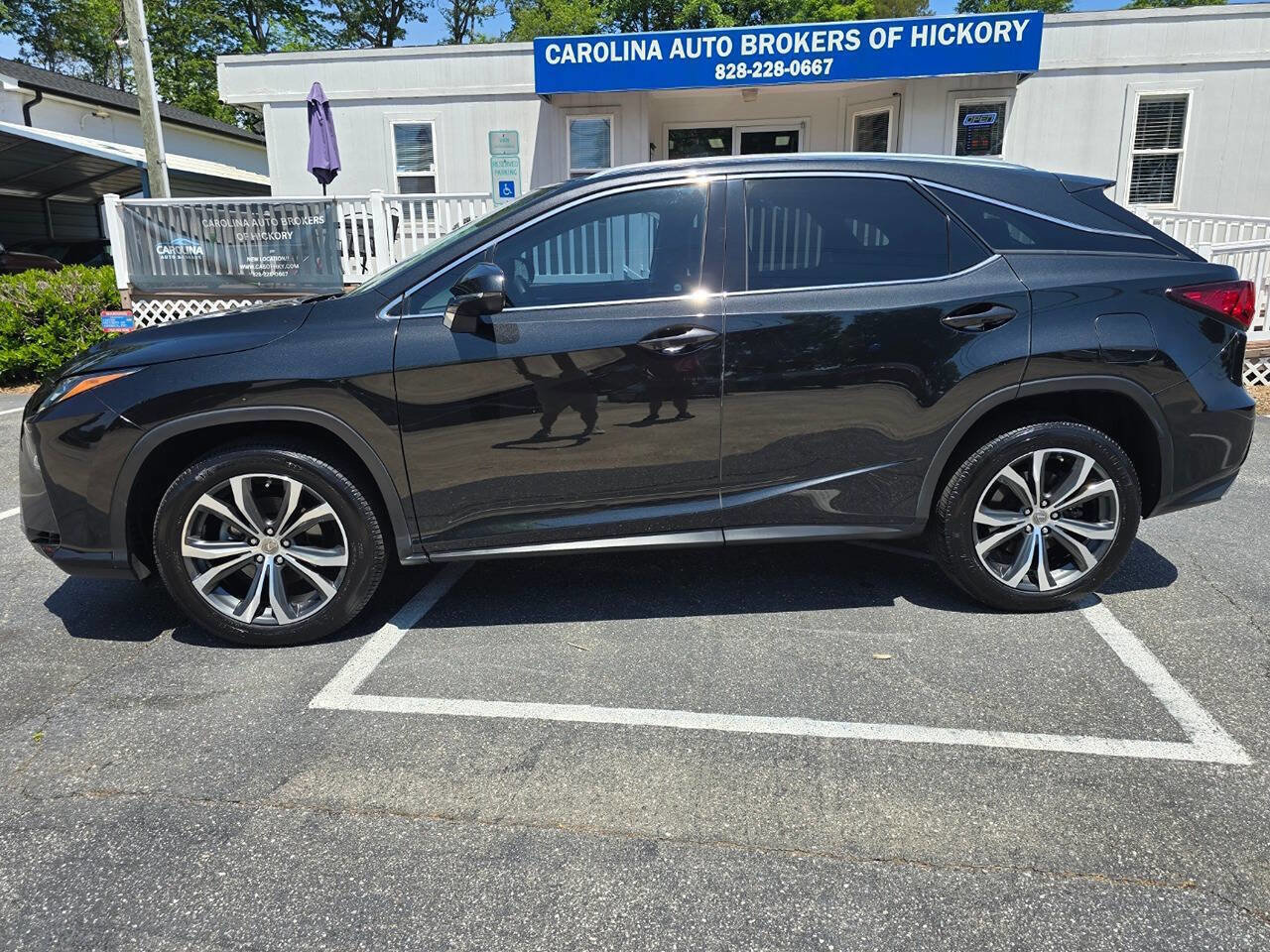 Used 2017 Lexus RX 350 FWD w/ Premium Package image 3