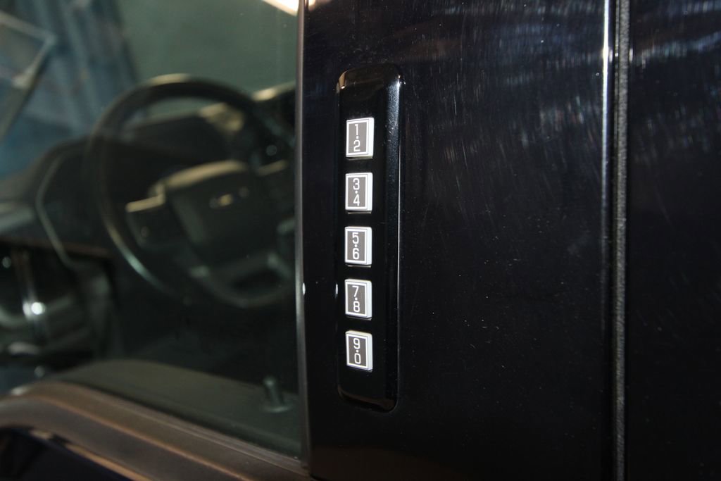 Used 2022 Ford F150 XLT w/ Equipment Group 302A High image 45