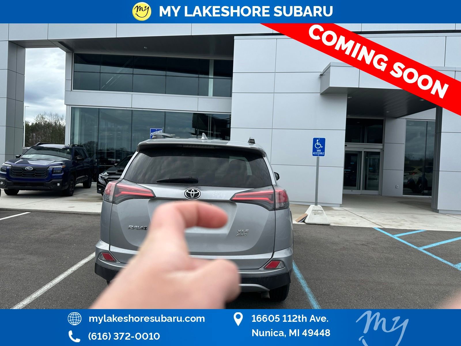 Used 2017 Toyota RAV4 XLE image 6