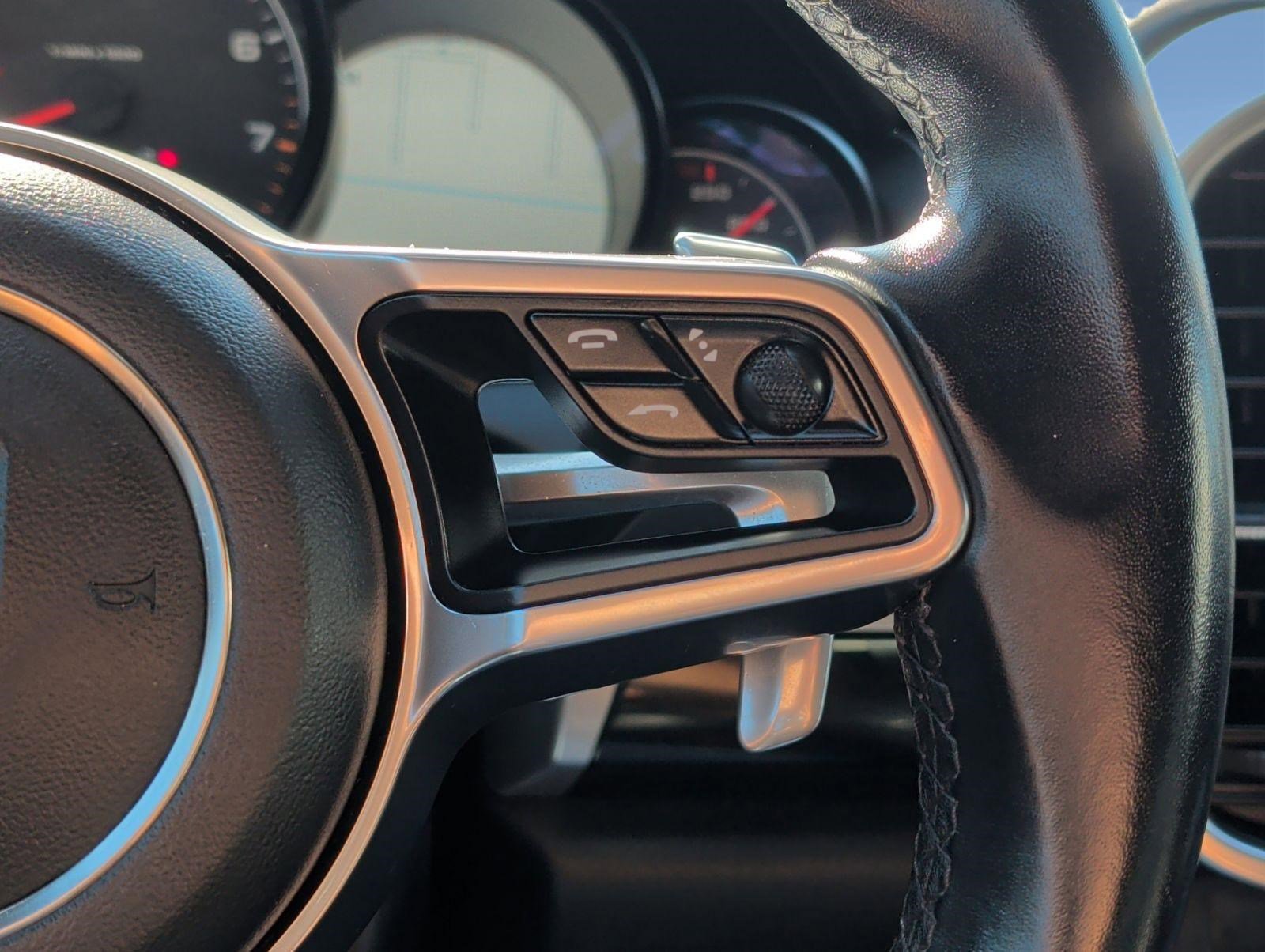 Used 2018 Porsche Cayenne AWD/4WD image 13