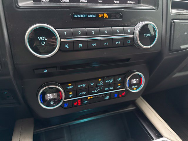 Used 2018 Ford Expedition Max Limited AWD/4WD image 12