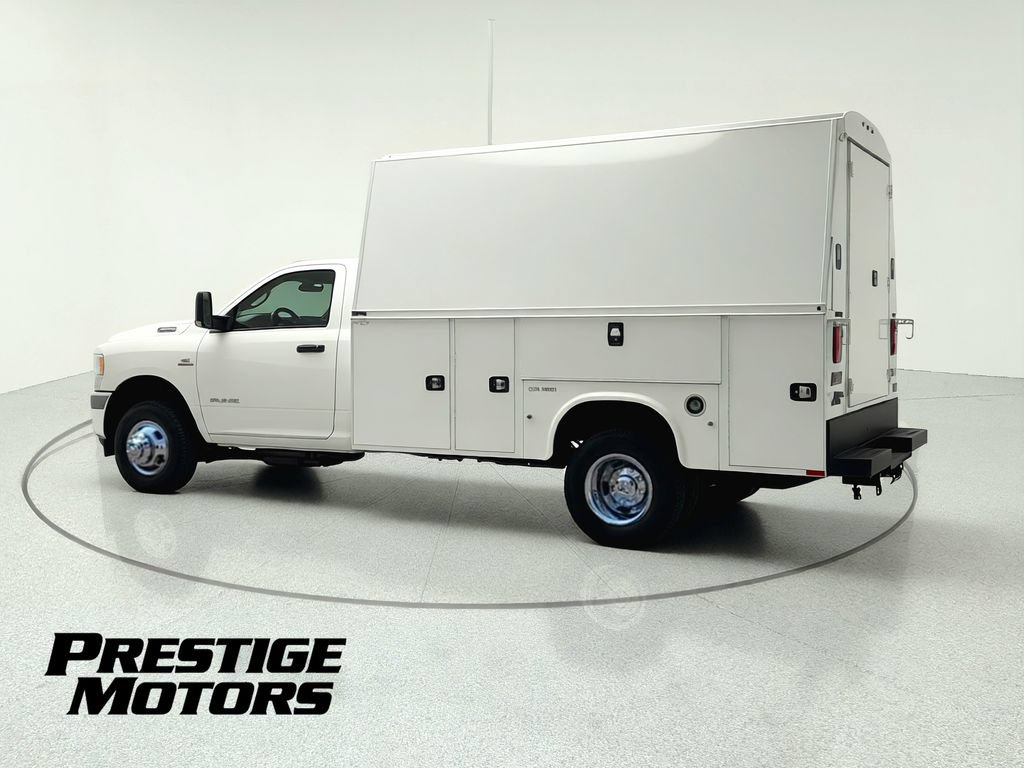 Used 2021 RAM 3500 Tradesman w/ Chrome Appearance Group RWD image 6